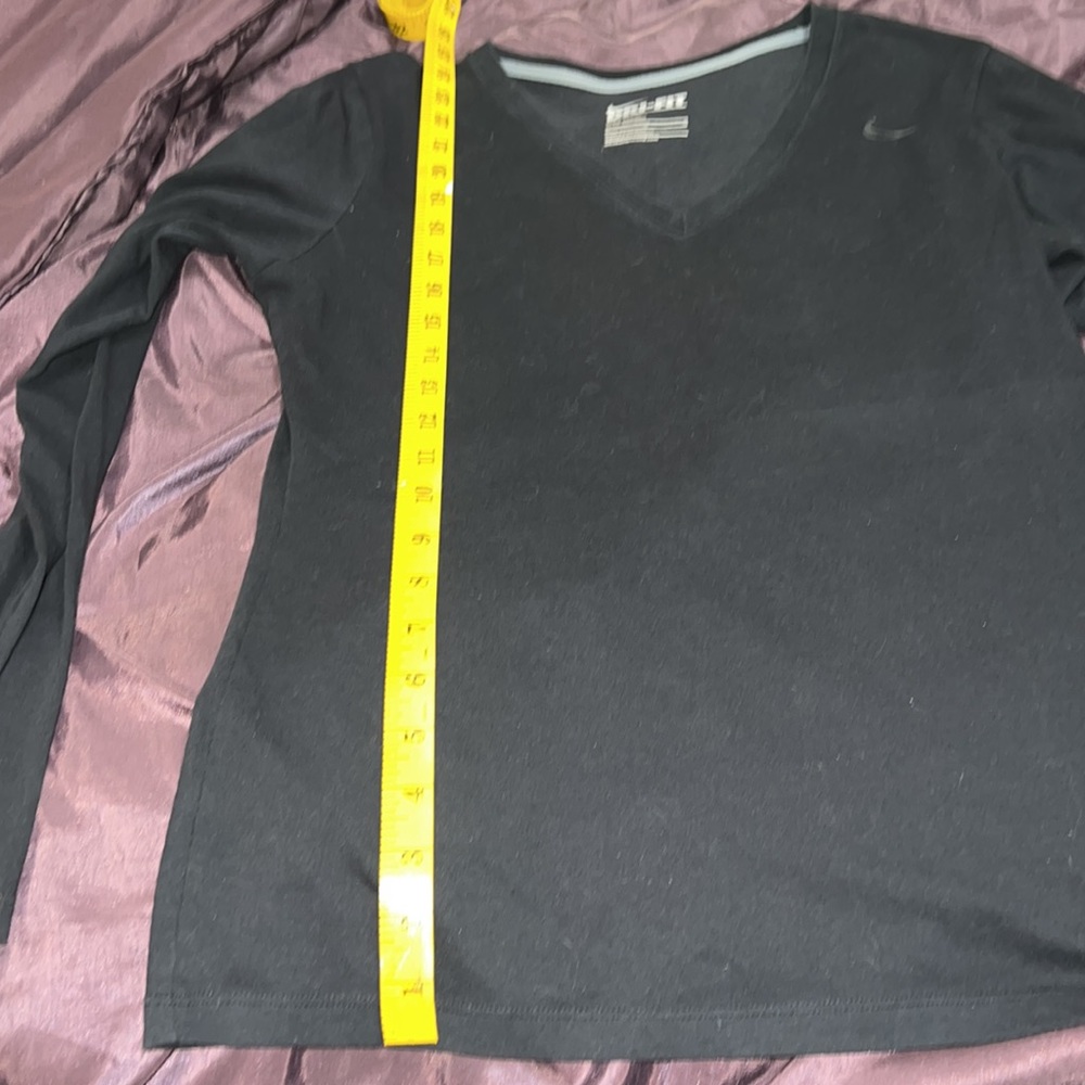 Long sleeve Nike shirt - Picture 7 of 10